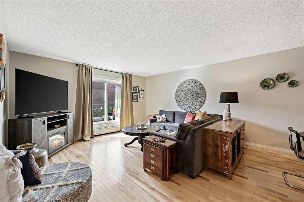 819 4A Street NE, #407