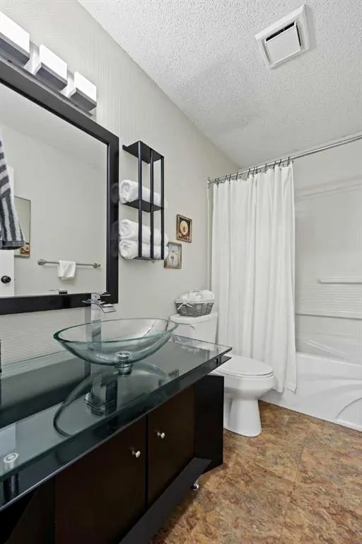 819 4A Street NE, #407