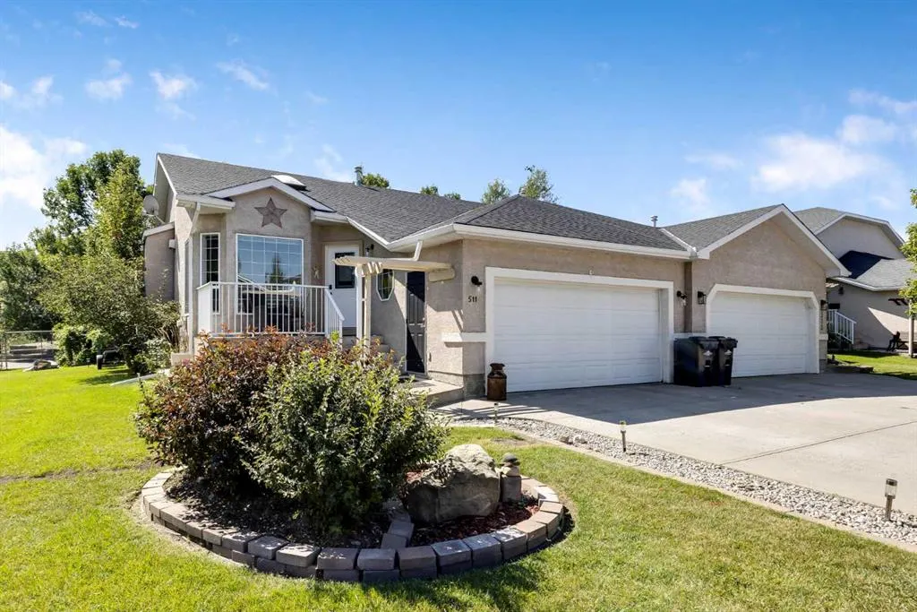 511 Lineham Acres Drive NW