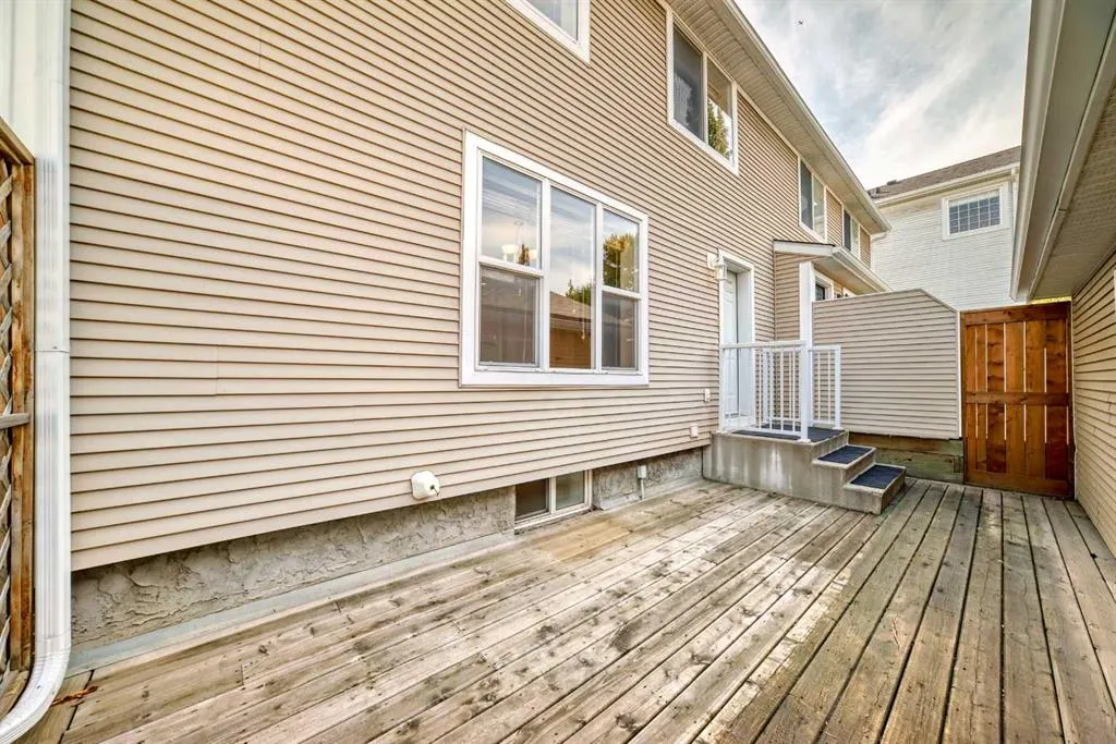 42 Ypres Green SW