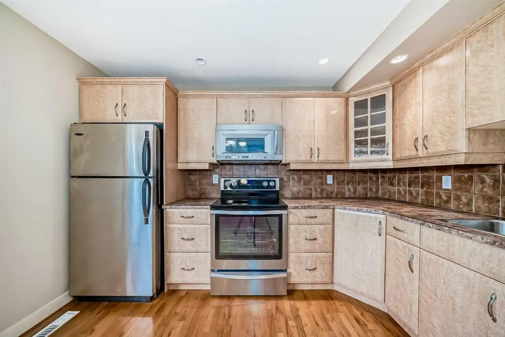 42 Ypres Green SW