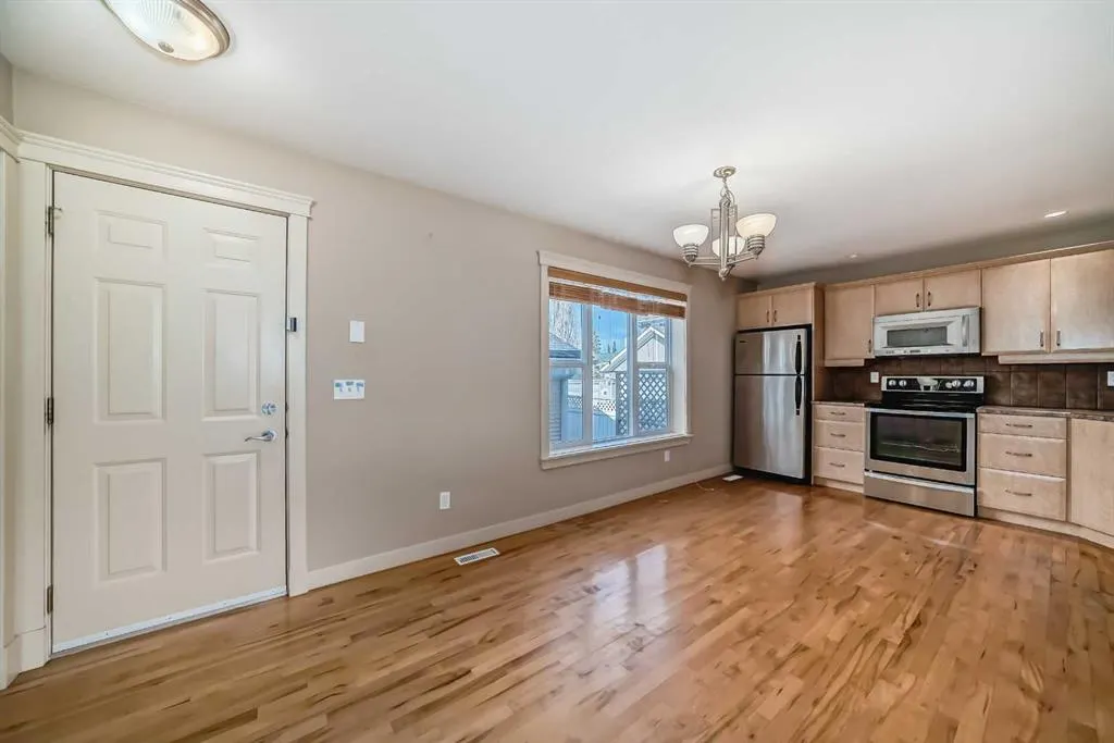 42 Ypres Green SW