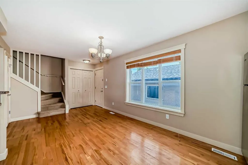 42 Ypres Green SW