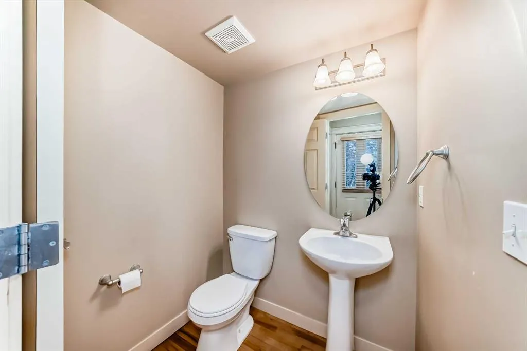 42 Ypres Green SW