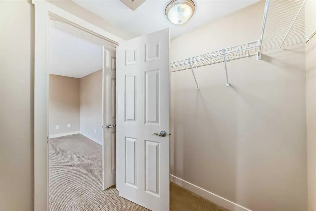 42 Ypres Green SW