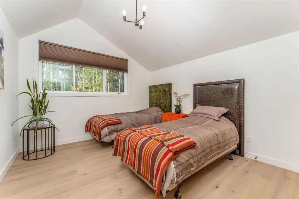 283C Three Sisters Drive