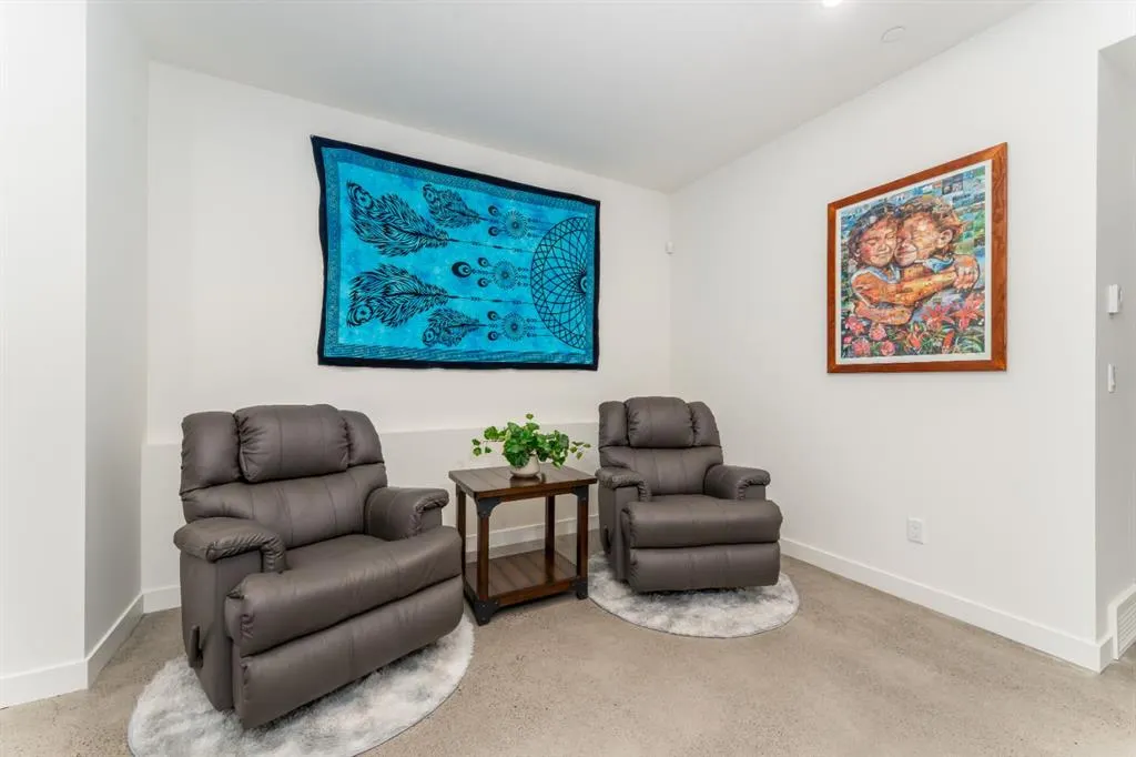 283C Three Sisters Drive