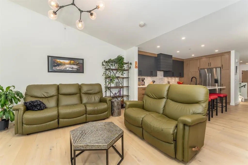 283C Three Sisters Drive