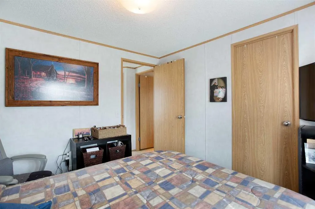 99 Arbour Lake Road NW, #287