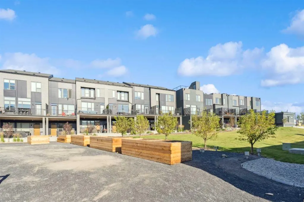 228 Sovereign Common SW
