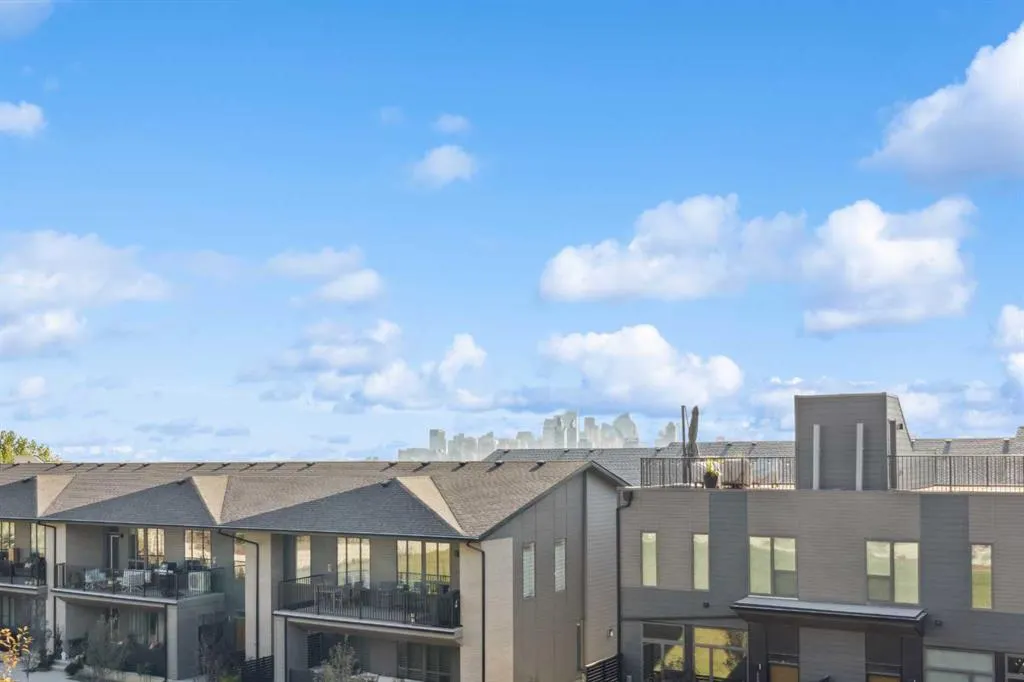 228 Sovereign Common SW