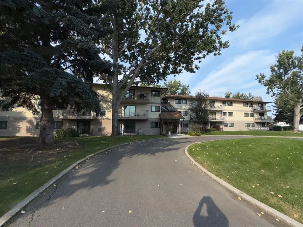 855 Columbia Boulevard W, ##210