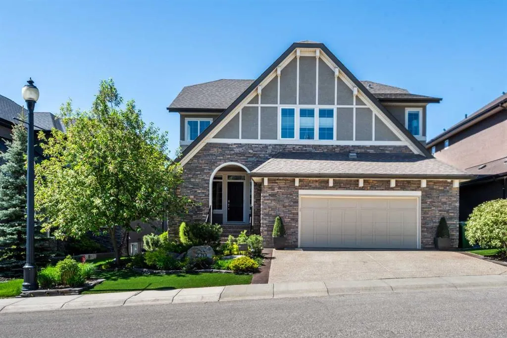 220 Springbluff Heights SW