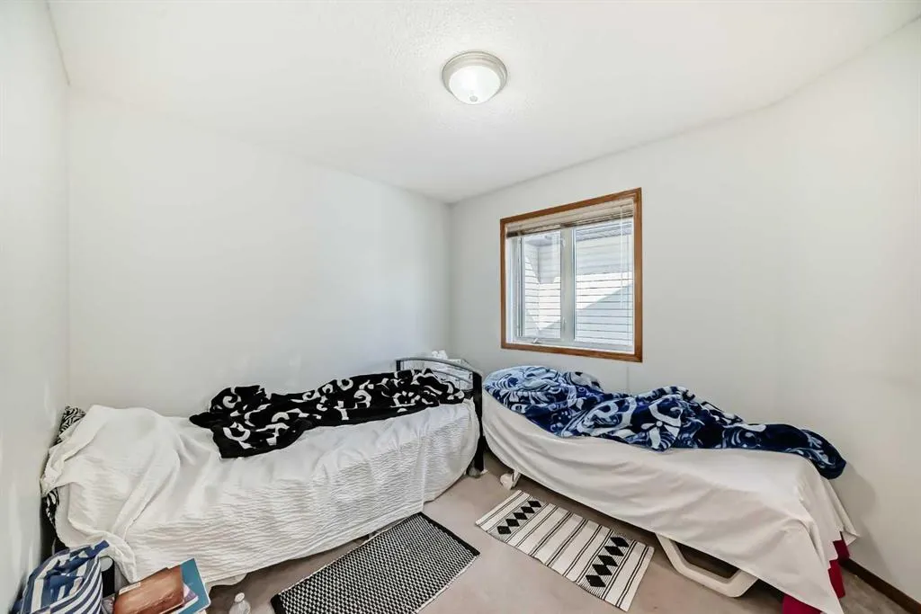 407 Citadel Meadow Bay NW