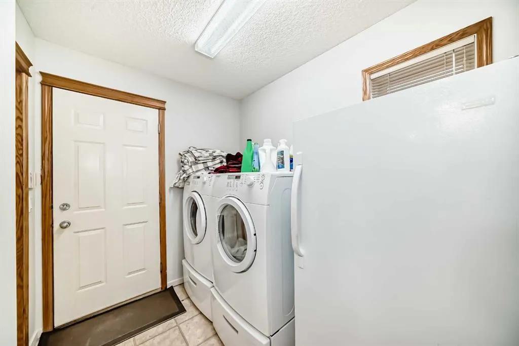 407 Citadel Meadow Bay NW