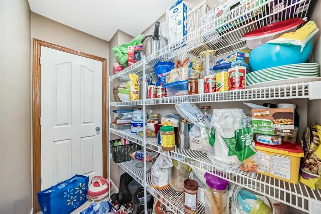 407 Citadel Meadow Bay NW