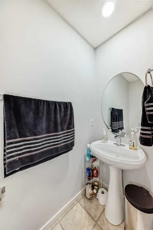 407 Citadel Meadow Bay NW