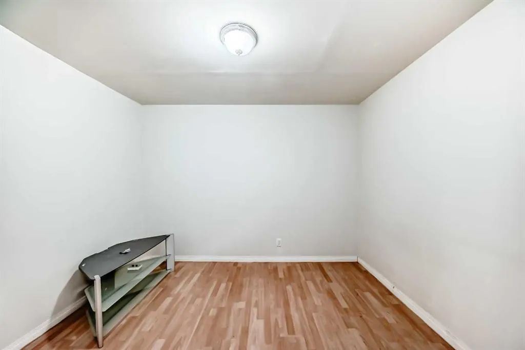 407 Citadel Meadow Bay NW