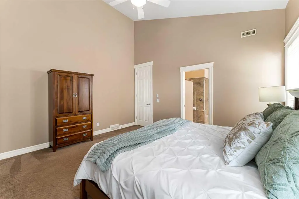 188 Springbluff Boulevard SW