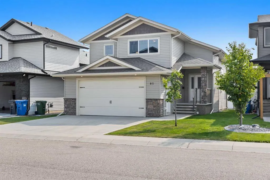 85 Turner Crescent