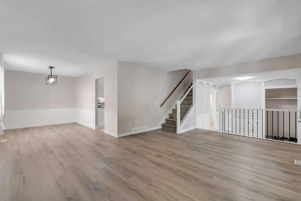 3285 Cedarille Drive SW