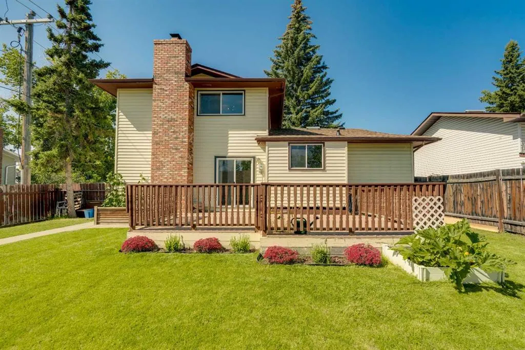 3285 Cedarille Drive SW