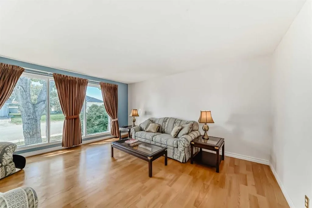 14 Rasmussen Place
