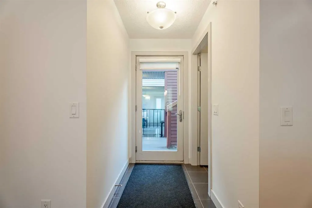 1905 27 Avenue SW, #110