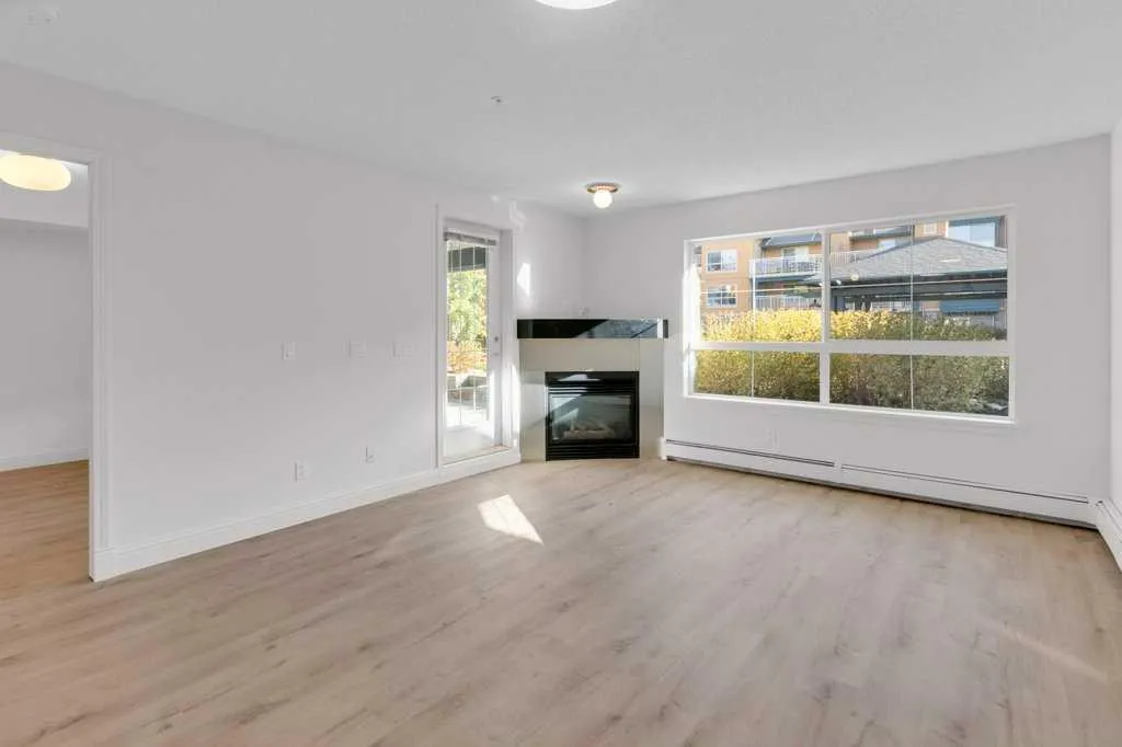 30 Richard Court SW, #140