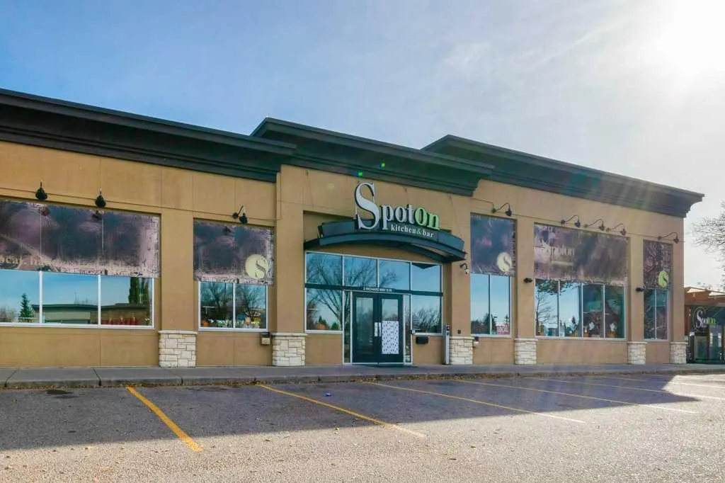 30 Richard Court SW, #140