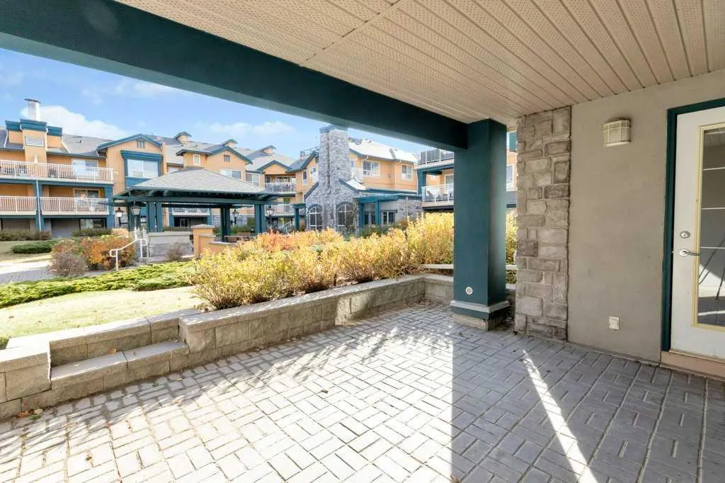 30 Richard Court SW, #140