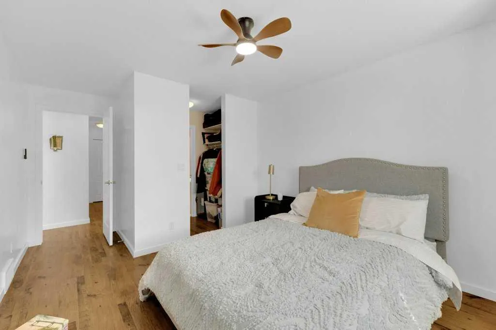 5220 50A Avenue, #1501