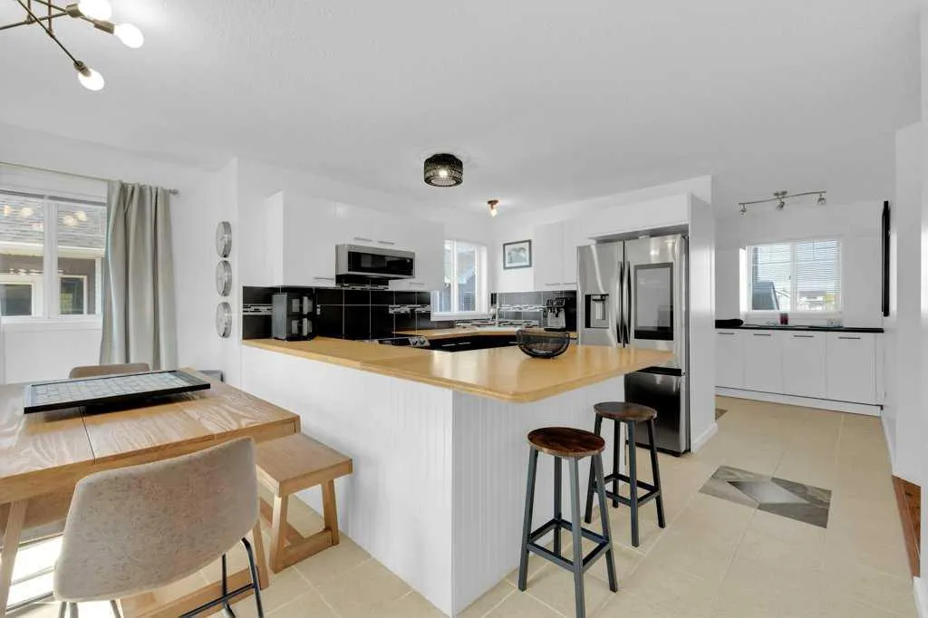 5220 50A Avenue, #1501