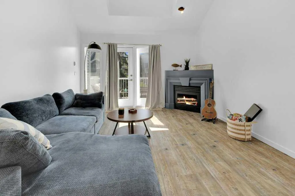 5220 50A Avenue, #1501