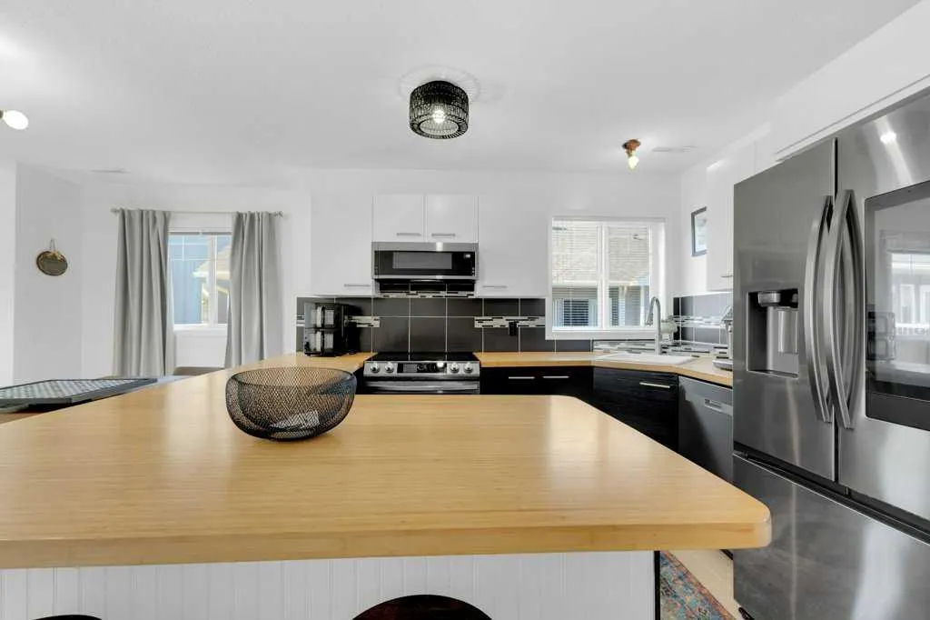 5220 50A Avenue, #1501