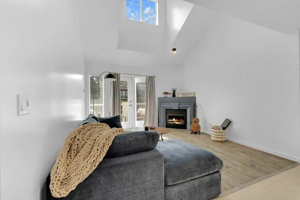 5220 50A Avenue, #1501