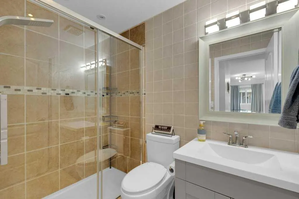 5220 50A Avenue, #1501