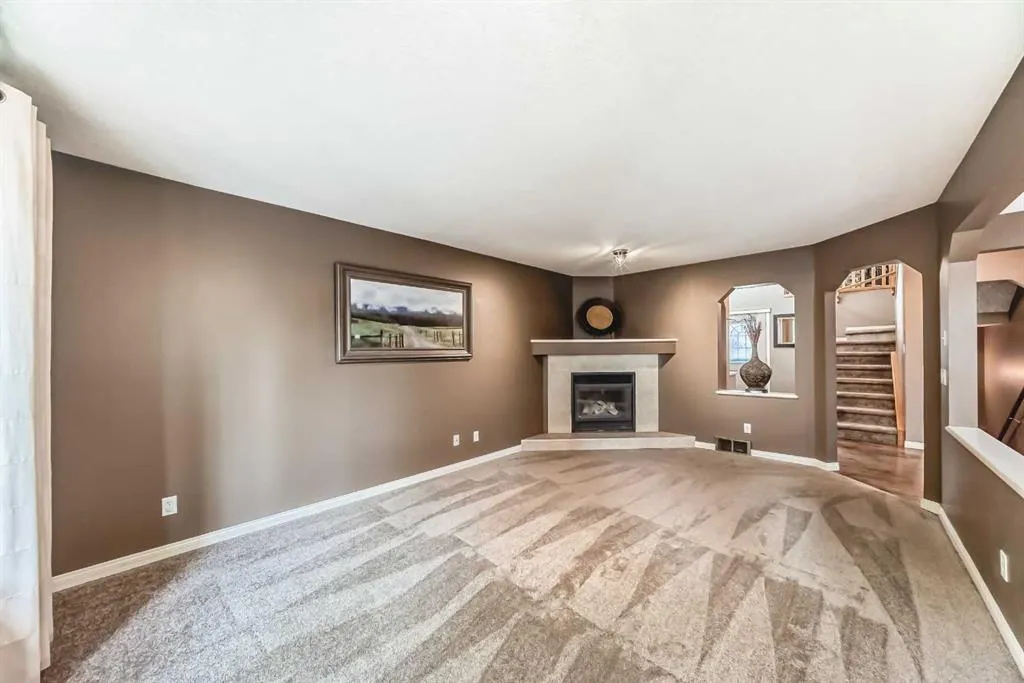 343 OAKMERE Way