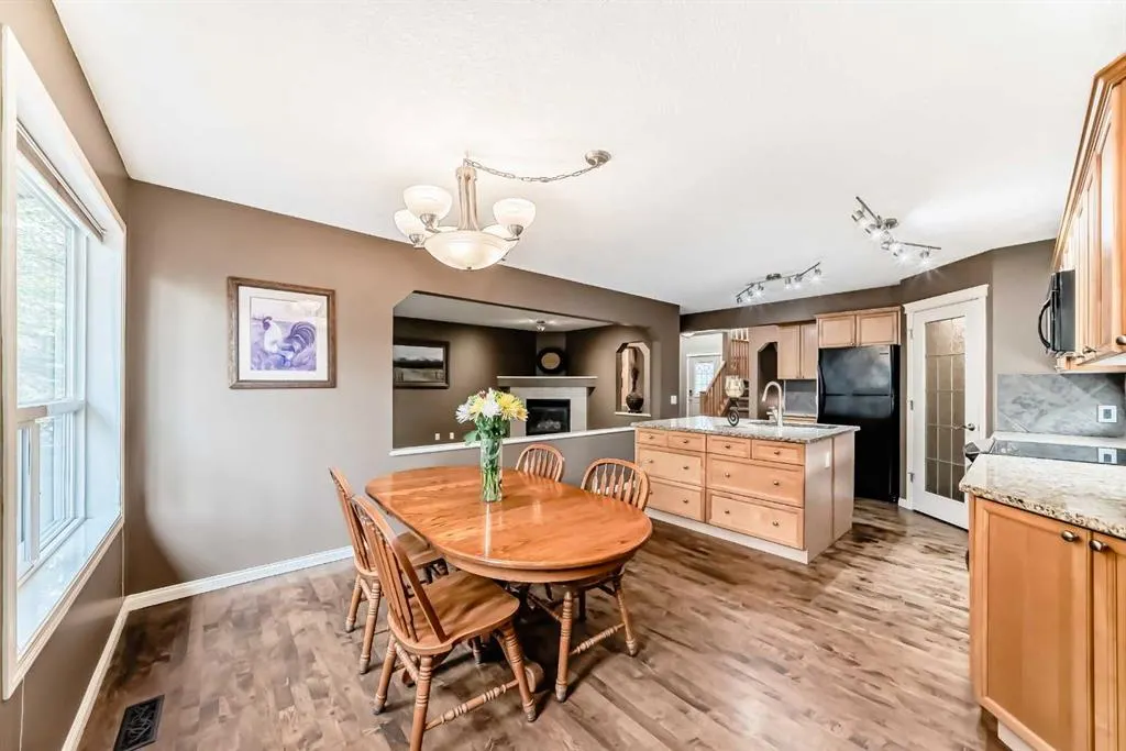 343 OAKMERE Way
