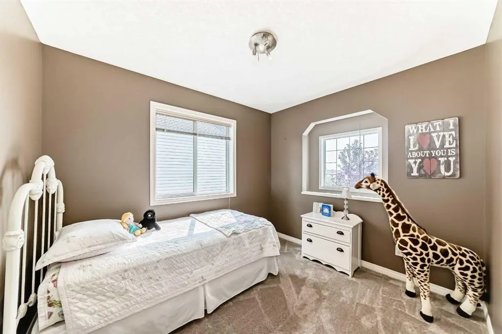 343 OAKMERE Way