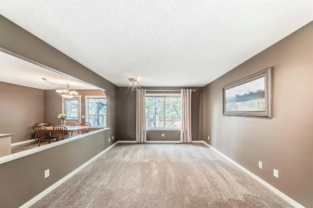 343 OAKMERE Way