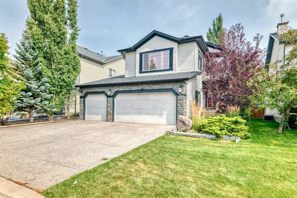 343 OAKMERE Way