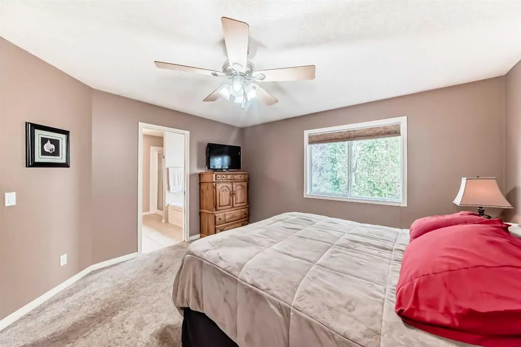 343 OAKMERE Way