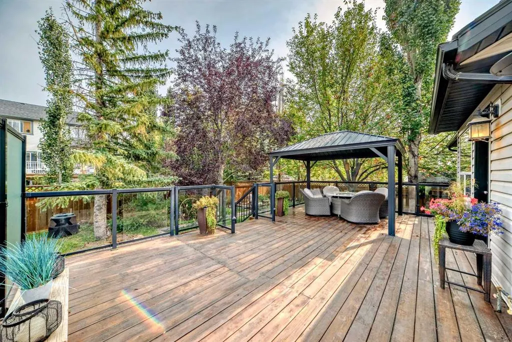 343 OAKMERE Way