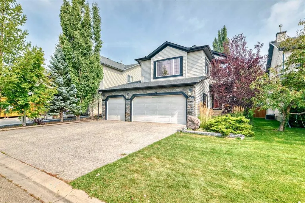 343 OAKMERE Way