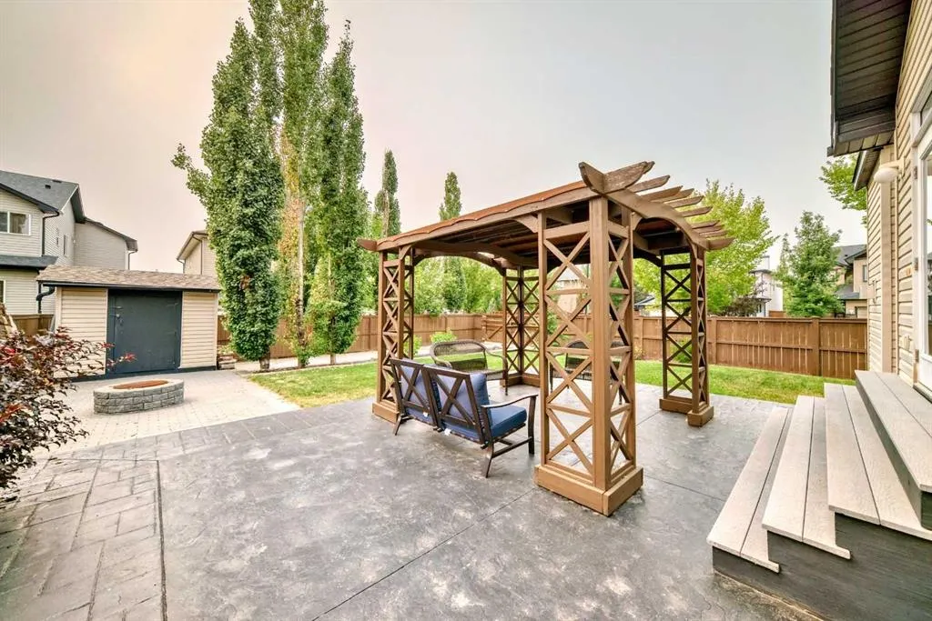 102 WEST CREEK Mews
