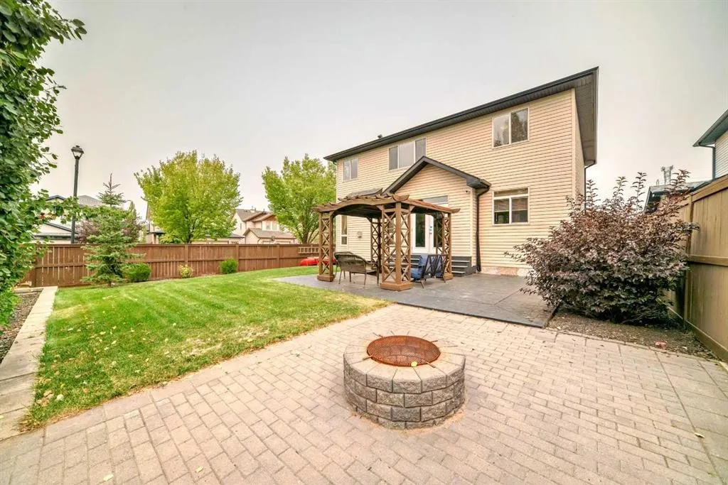 102 WEST CREEK Mews