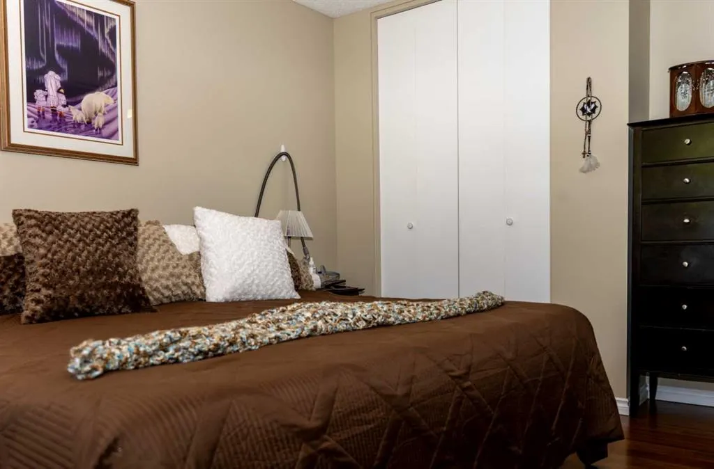 10 Orchard Green E