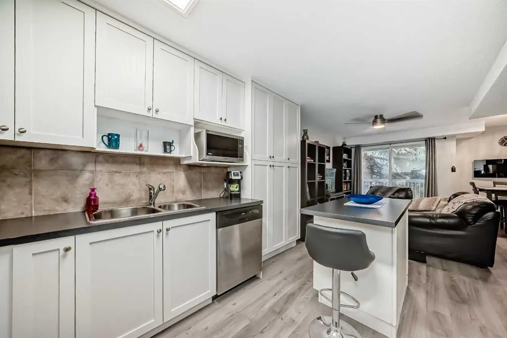 3800 Fonda Way SE, #33