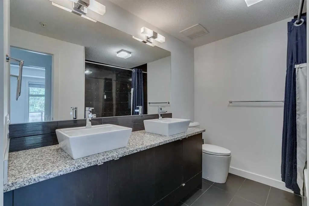 25 Aspenmont Heights SW, #107